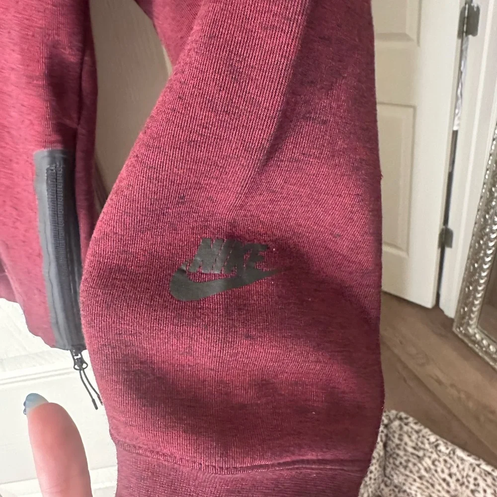 Nike Funnel Neck Sweatshirt
